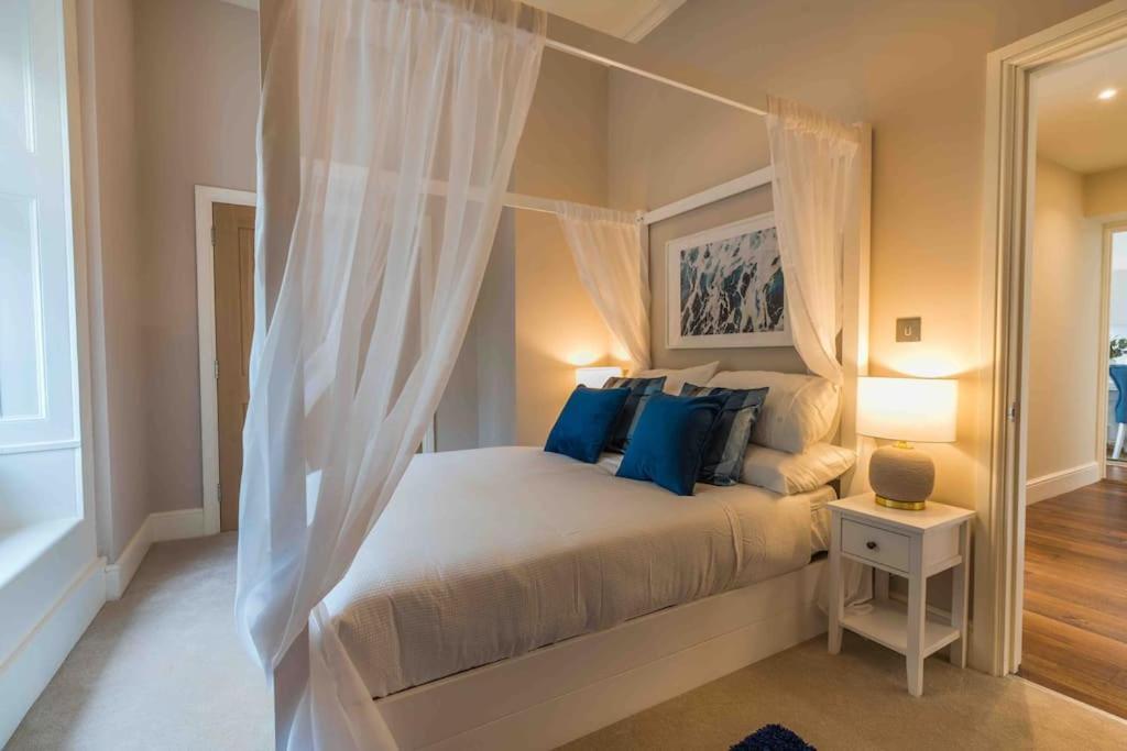 Beautiful Beach Side Apartment Torquay Exteriör bild